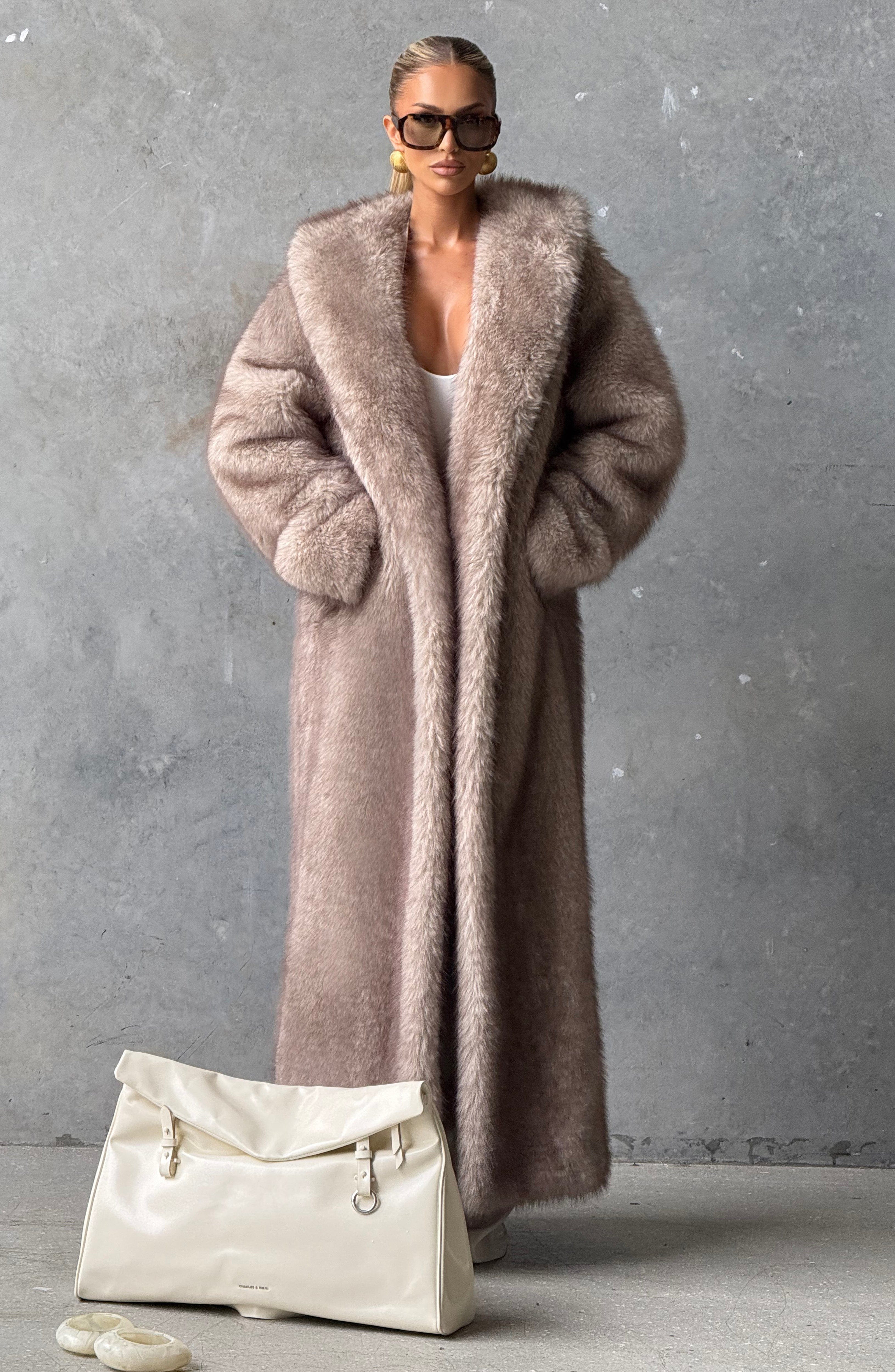 Willow Coat - Beige